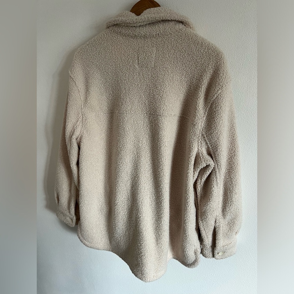 Abercrombie Sherpa Shacket - Picture 6 of 8